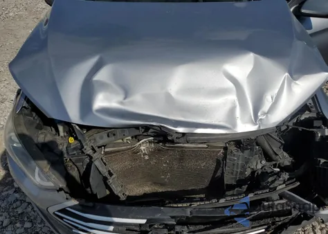 2017 Hyundai Elantra Se из США, поврежденный, VIN 5NPD74LF2HH181752